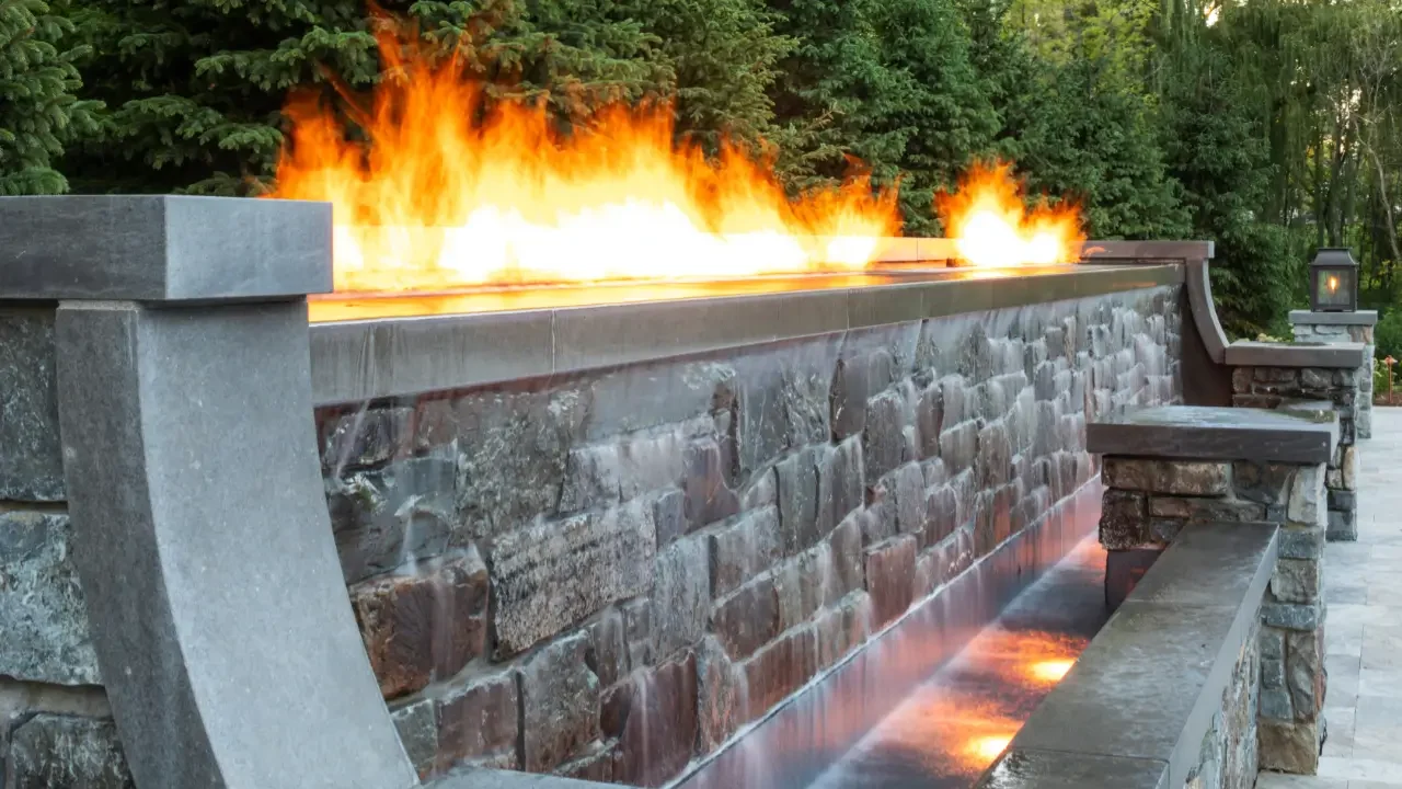 Custom-Residential-Pool-Fountain-Fire